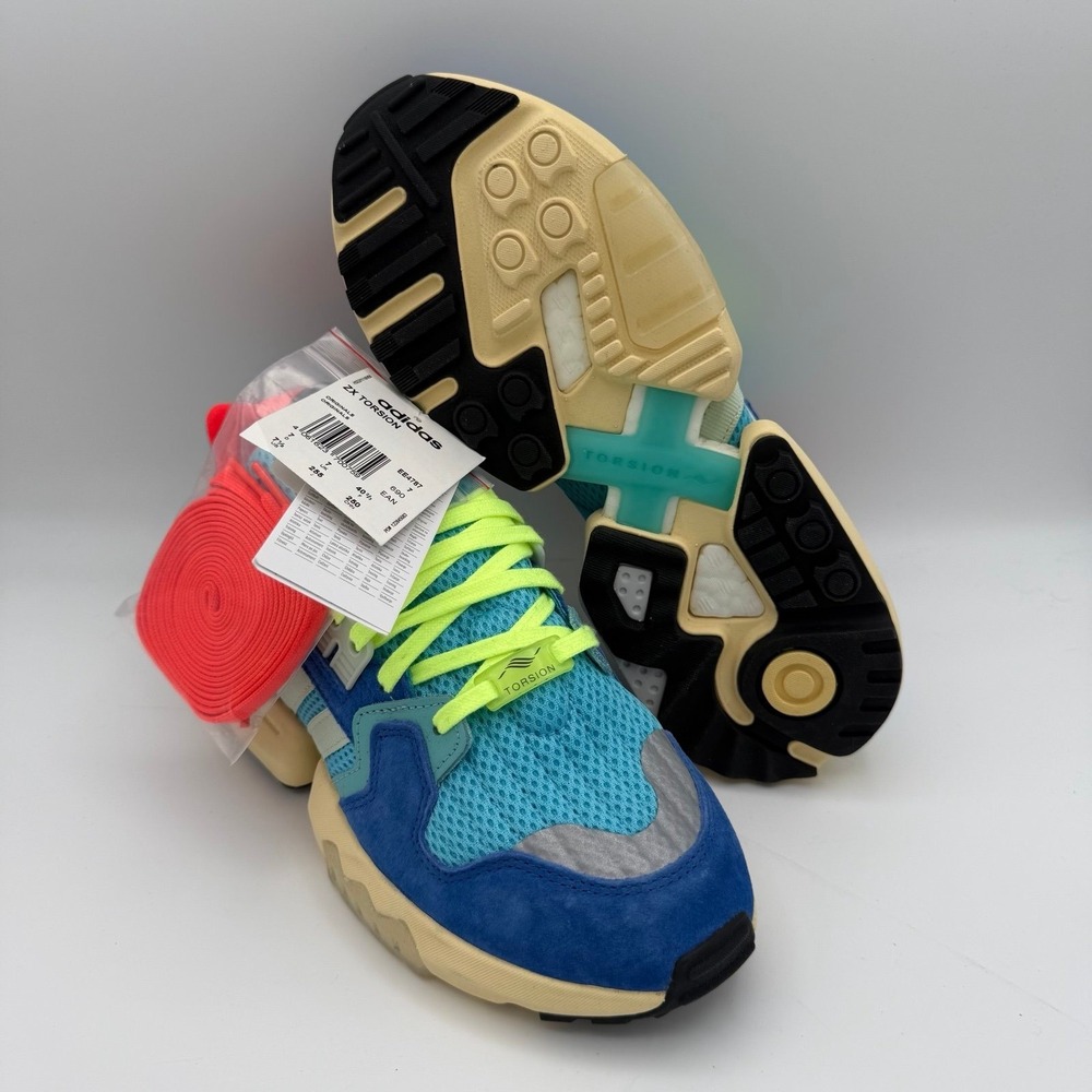 NWT Adidas ZX Torsion Bright Cyan Blue Athletic Running Shoes Size 7.5 EE4787
